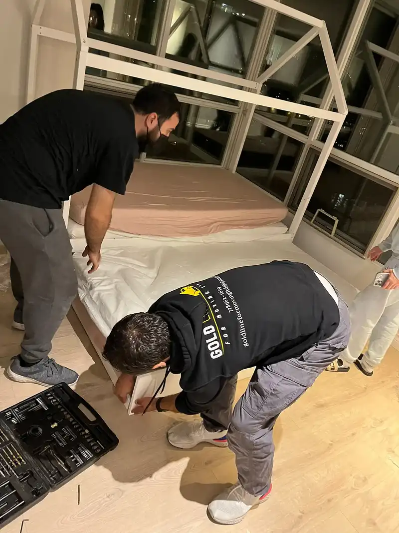 Surrey to Penticton Movers