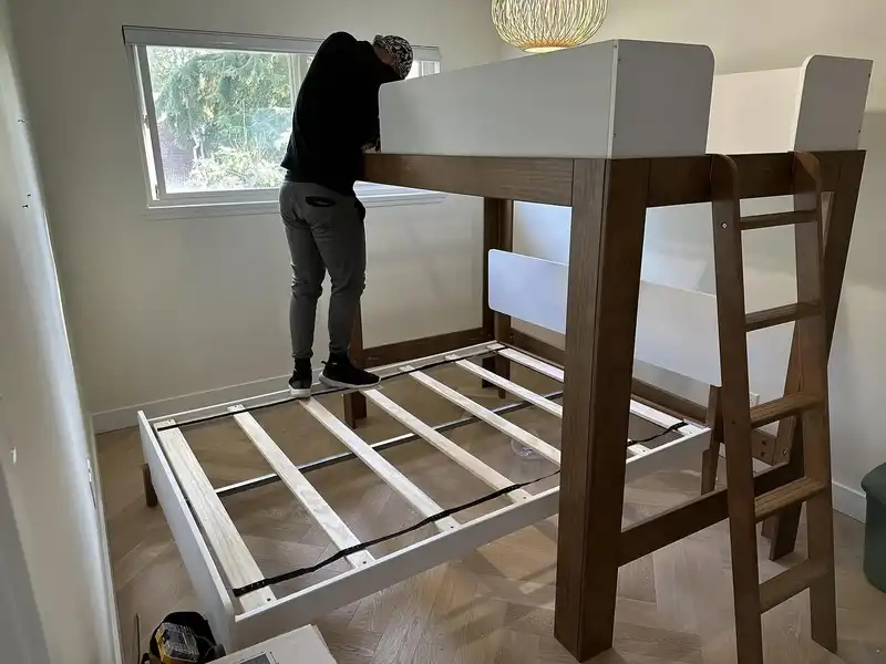 Burnaby to Edmonton Movers